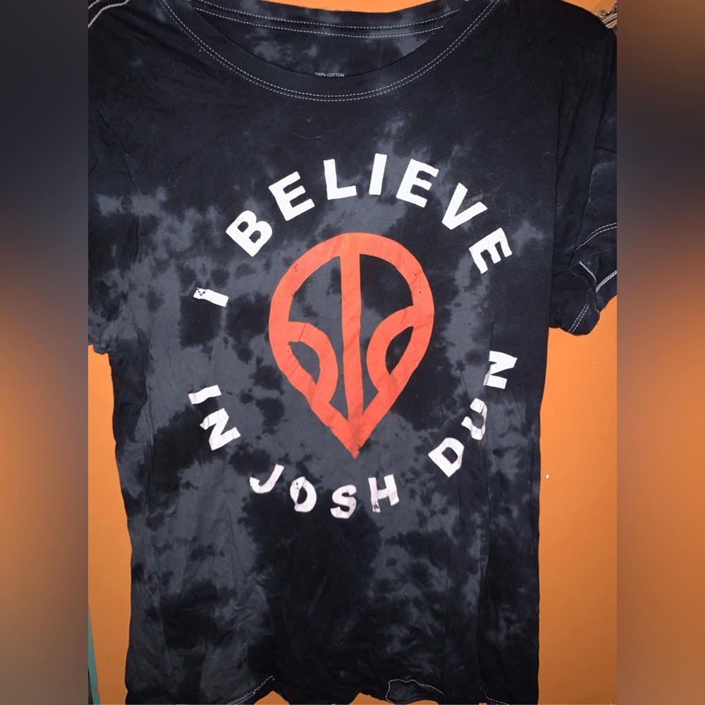 i believe in josh dun twenty one pilots alien tie dye tee